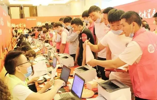 线上线下双引擎发力恒大半年销售3488亿创纪录