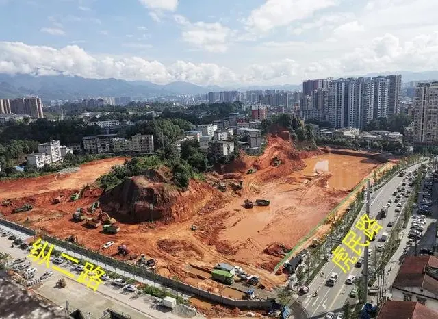 一路连三区 硒都小学门前一新建路拟8月底通车