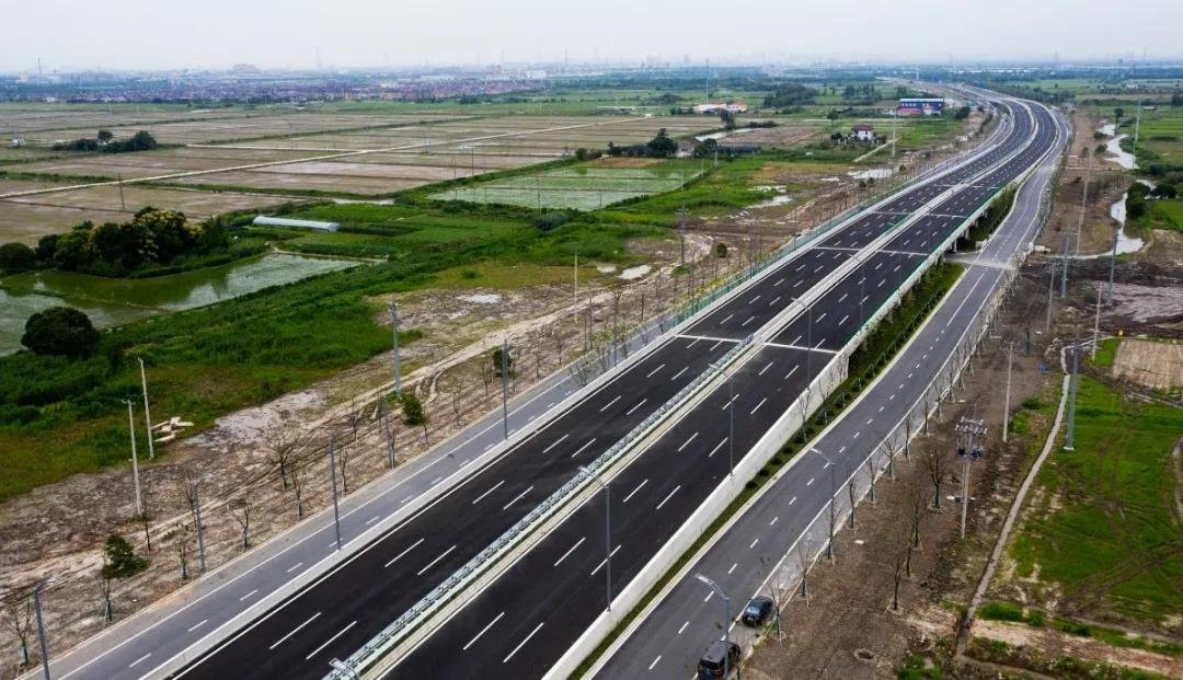 太浏快速公路（陆新路~G346）新建工程顺利通过交工验收