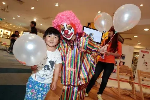 黄石惊现一座极地海洋世界！极地企鹅、巨型海狮、珊瑚show、梦幻水母……一大波深海来客正在抵达！