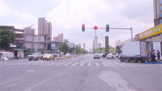 芗城区瑞京西路（西洋坪路至金峰南路）路面改造工程开工
