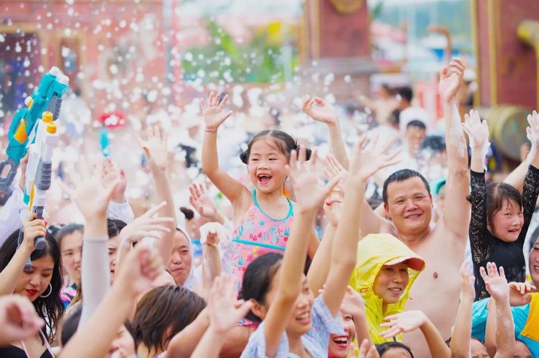 华侨城首届业主狂欢节，欢乐齐聚，幸福加速