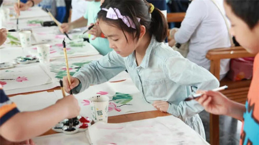 盛煌·南城国际四艺课堂|用笔墨纸砚 画出不一样的童年