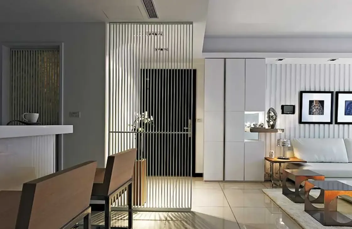 美到爆的格栅,其实不仅仅是用在玄关,家里很多位置都适合