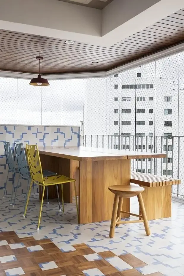 不是小户型,也要3娃挤一房!不到15平,塞三张床又塞三人书房