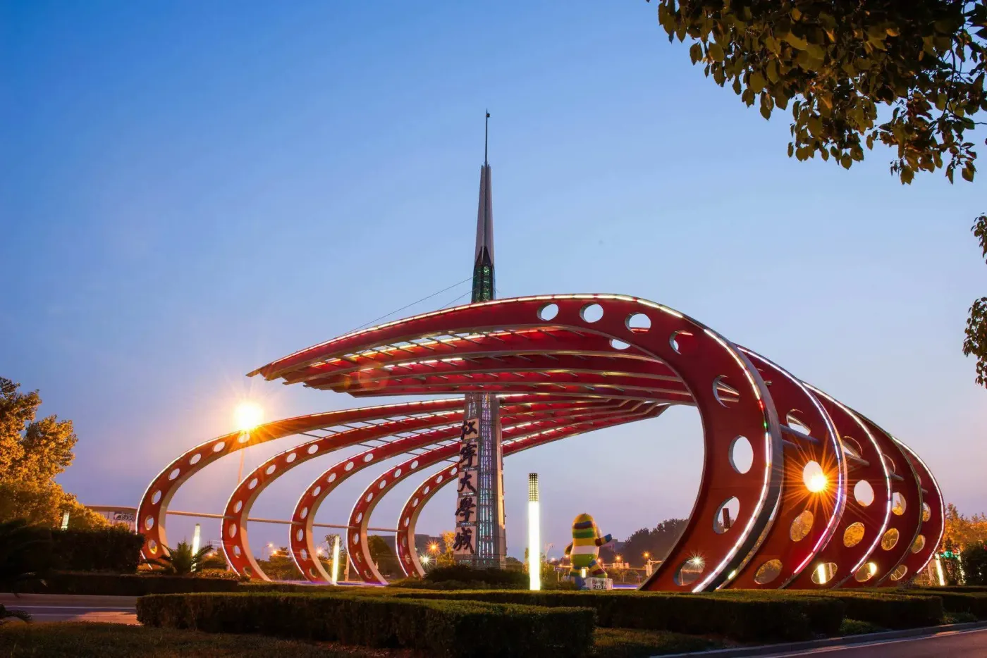 你好新南京人 樾享澜庭幸福| 江宁大学城南 同频缤纷生活