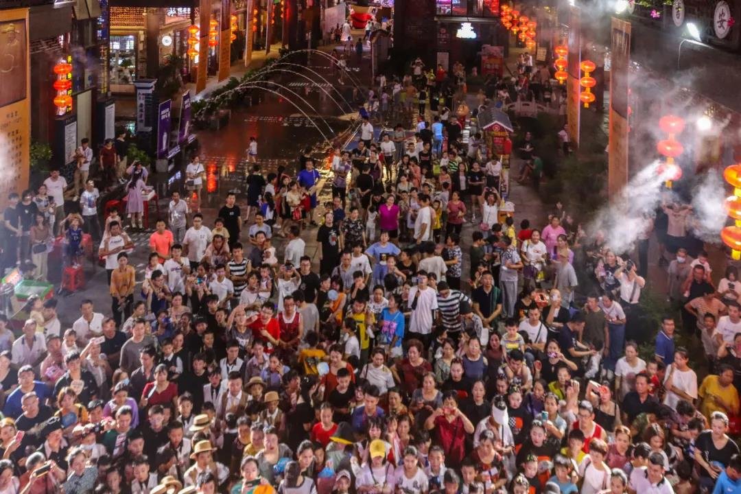 【提前爆料】今年国庆、中秋节历19年才相逢，决定去吉安庐陵老街浪一浪！