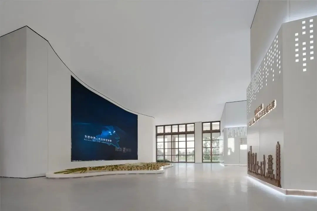 李益中空间设计丨渭南万科城市会客厅:艺术化的表现,塑造精神自由