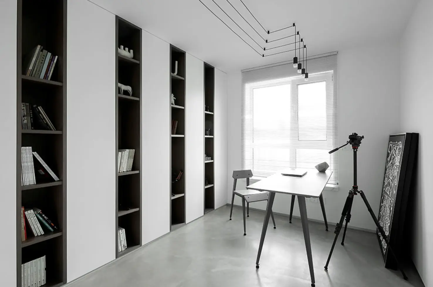 看了她家才知道白墙灰地会这么美看见第一眼就心动了