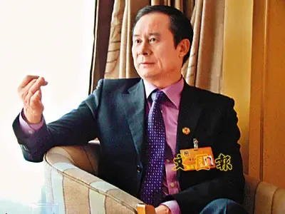 广州宏宇集团有限公司董事长 黄文仔
