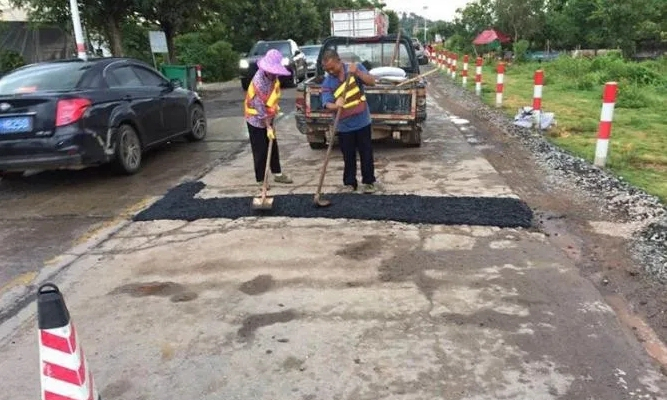 修好后太漂亮了，这条公路预计年底完工，现场进展速看……