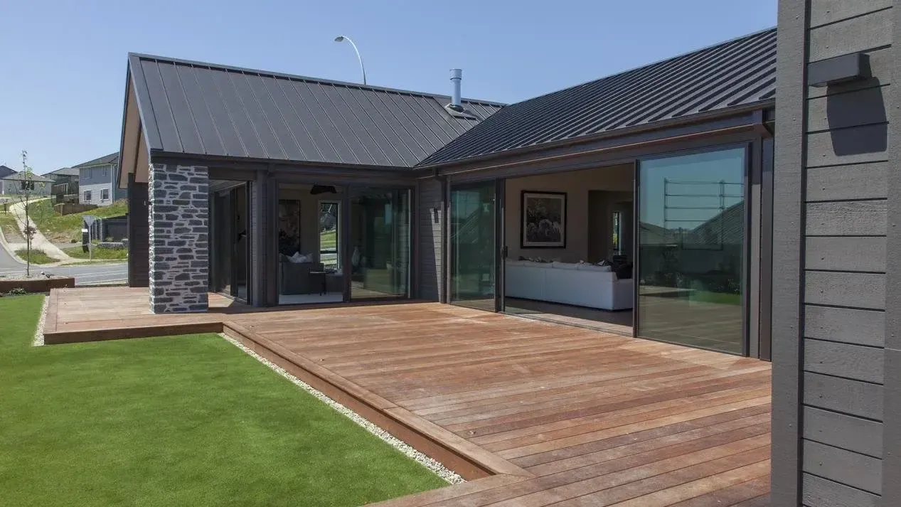 说实话,还是平房住着舒坦,冬暖夏凉处处敞亮,老了我也回家盖个_房产