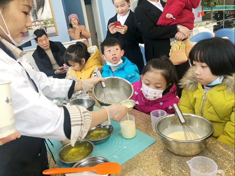 烘焙甜蜜时光，浪漫温馨共享|江汉之星饼干DIY活动欢乐开启！