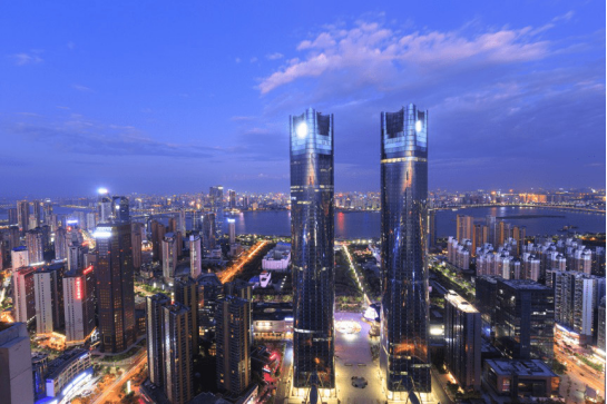 南昌·绿地中心：品质运营管理 构建城市封面