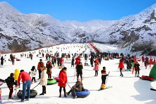 大悦湾 | LOFT样板间 ，惊艳承德！10000张元宝山滑雪场门票免费送！