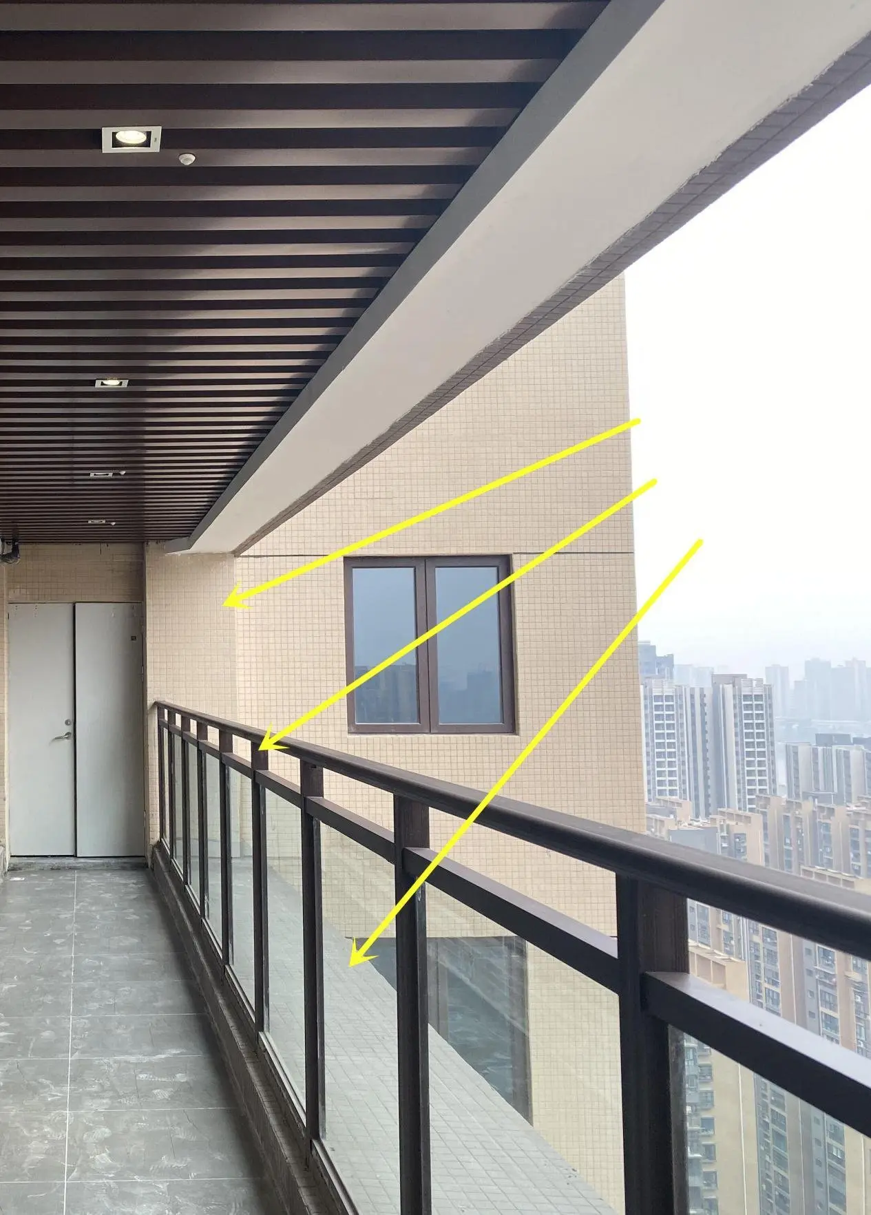 没想到买套公寓其中有这么多门路,不管是内廊式还是外廊式公寓,业主最