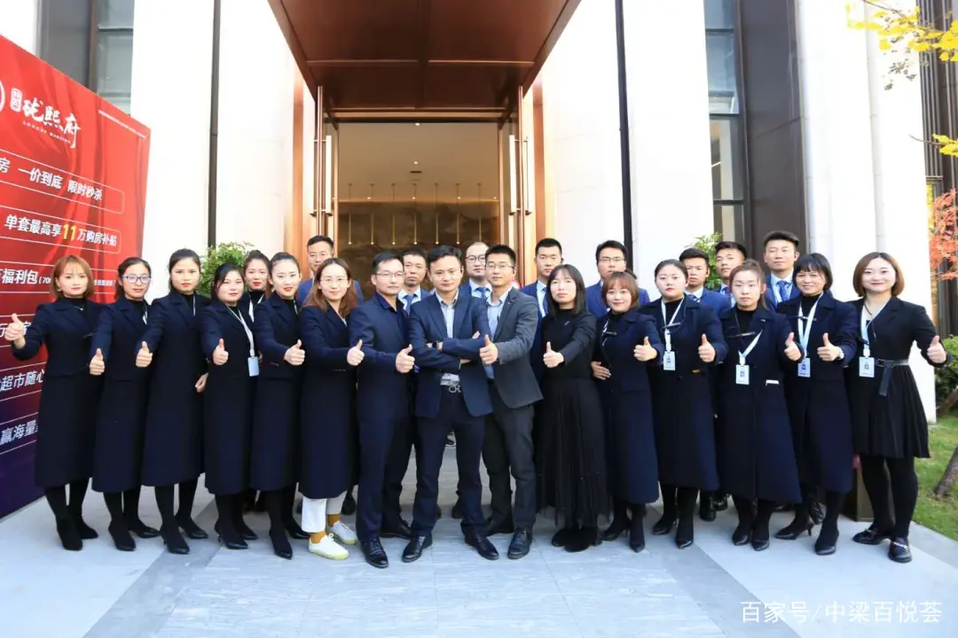 和历史遗留问题,营销部并不气馁,没有条件就创造条件,坚持乡镇拓客