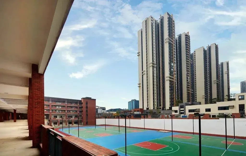 中轴上准现楼广大附小已开学这个销冠盘横扫千军