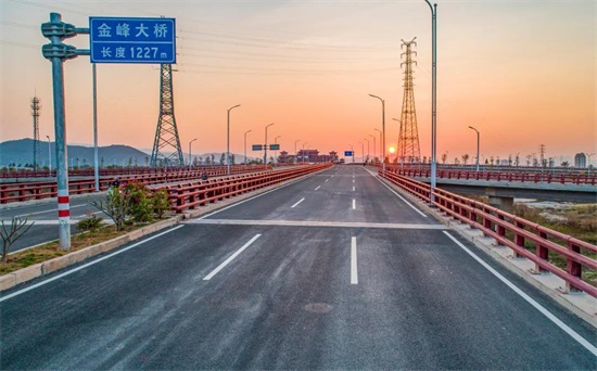 就是今天！芗城区金塘路、金峰大桥竣工通车啦！