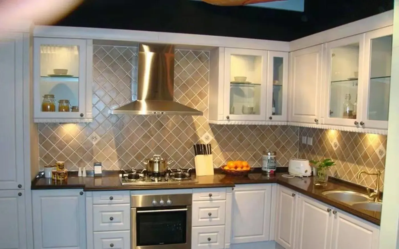 东莞厨卫翻新装修橱柜到底需要多高合适只有这样选才不会后悔