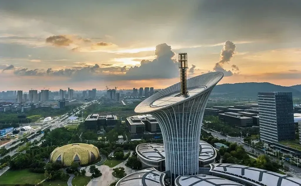 超心动毗邻光谷科学岛首付30万起某地铁盘终于