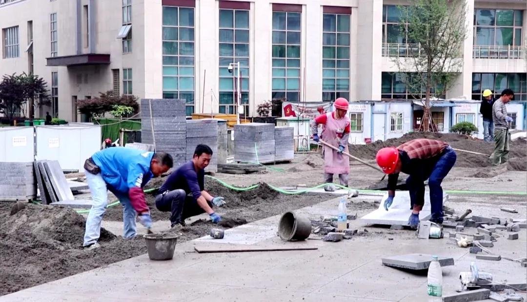 遵义城区这个休闲文化广场预计于今年5月底全面完工