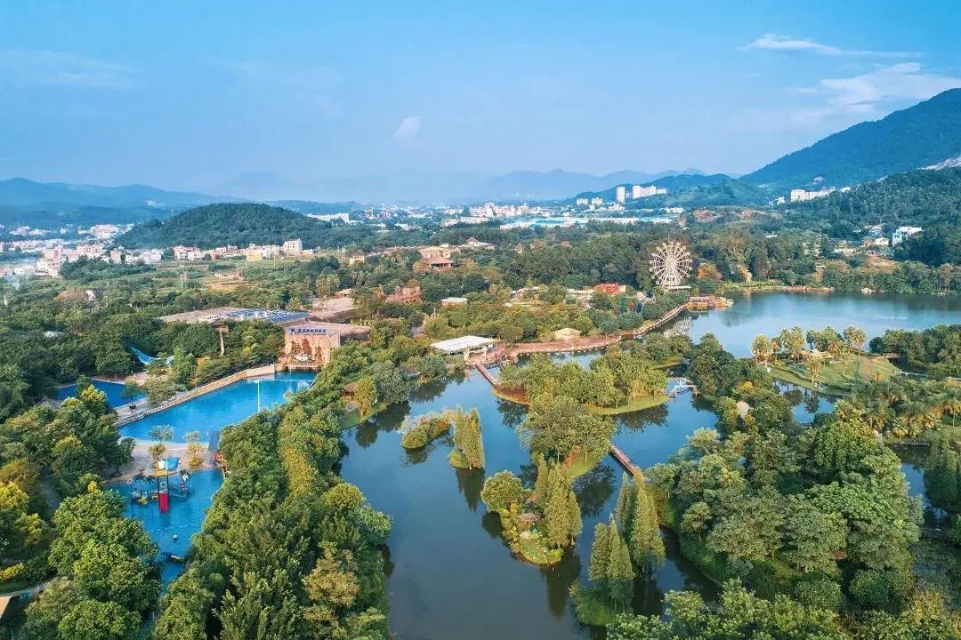 有一座风情小镇,叫田野绿世界