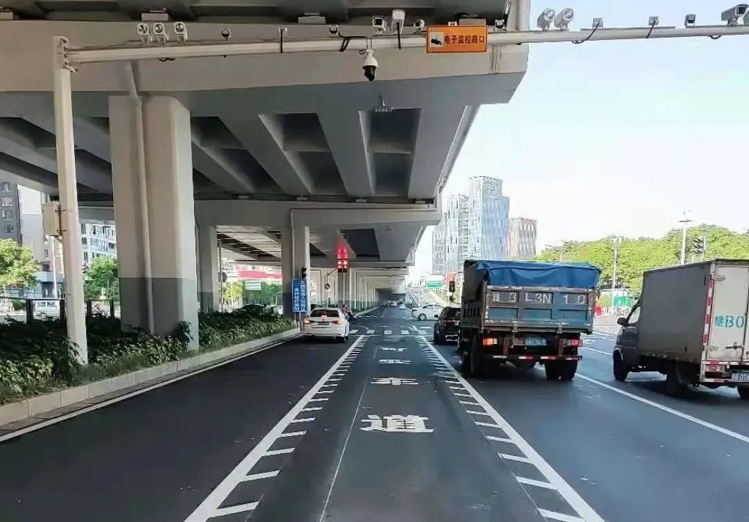 新鲜！赣州城区新增一条“智能可变车道”