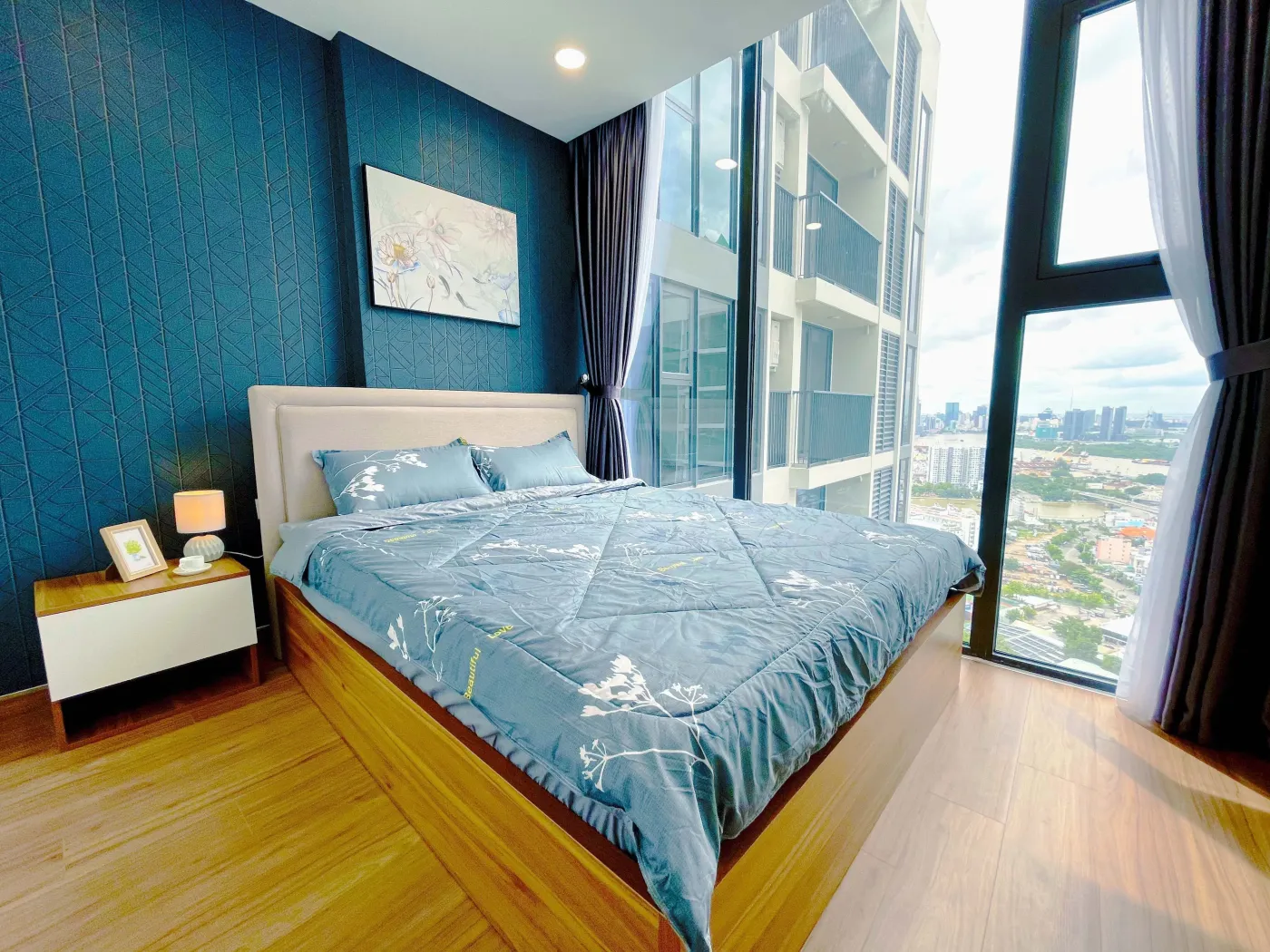 eco green 公寓内部装修实拍,租赁服务紧锣密鼓进行中!