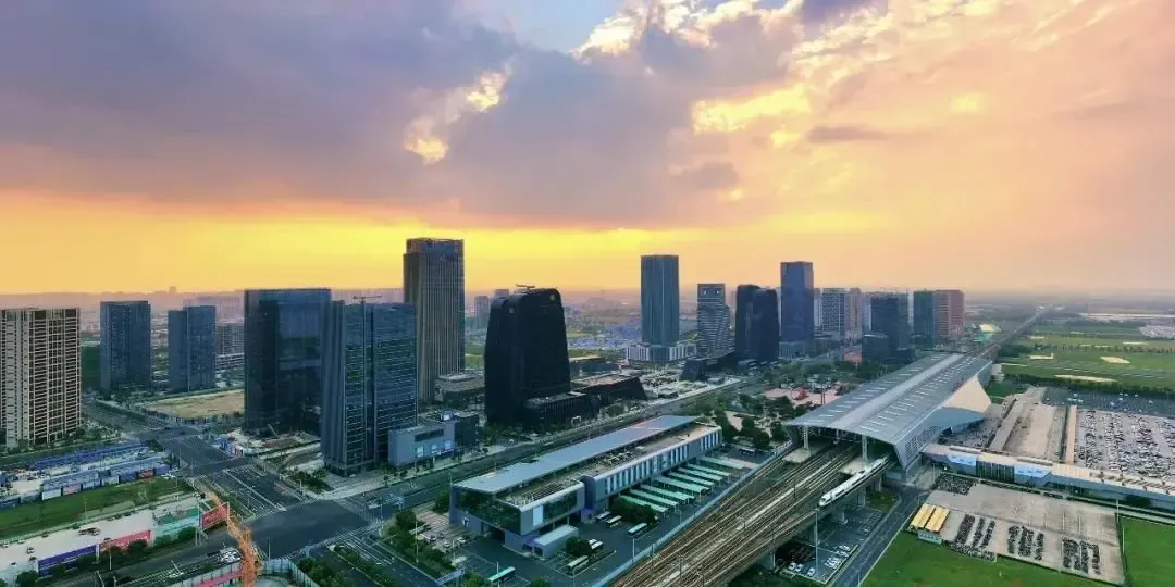 杭州湾新区闷声发财的时代该过去了是时候走向世界了