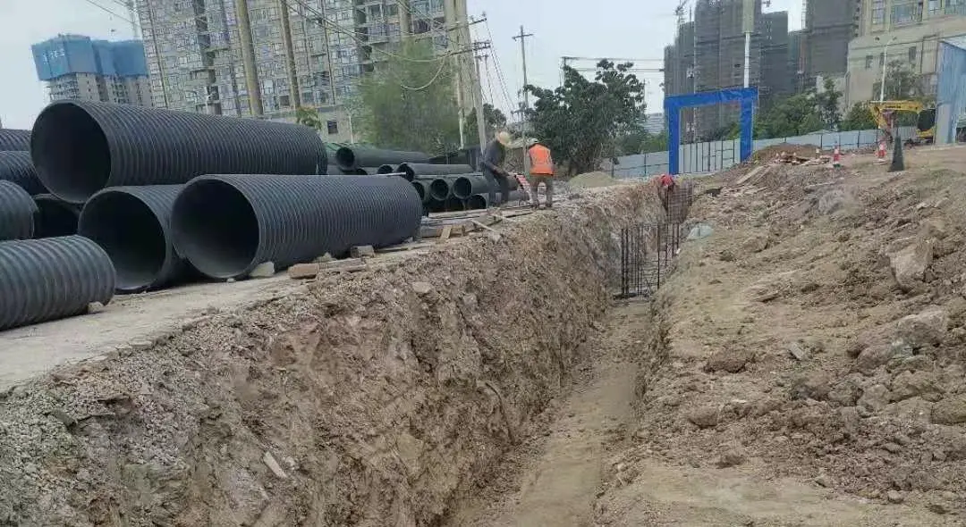 大理经开区杜鹃路及规划路(杜鹃路至机场路)道路工程项目推进中