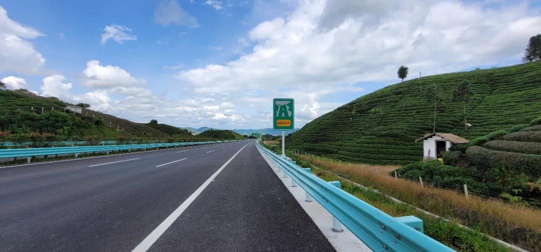 来了贵州都安高速6月28日通车了