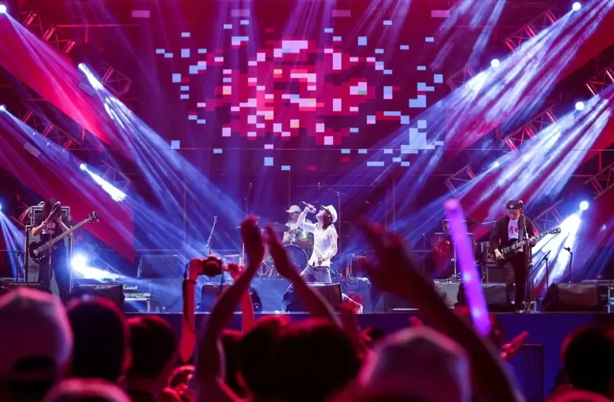 7月6日来吾悦感受电音摇滚啤酒龙虾特色美食儿童游艺一起嗨翻全场