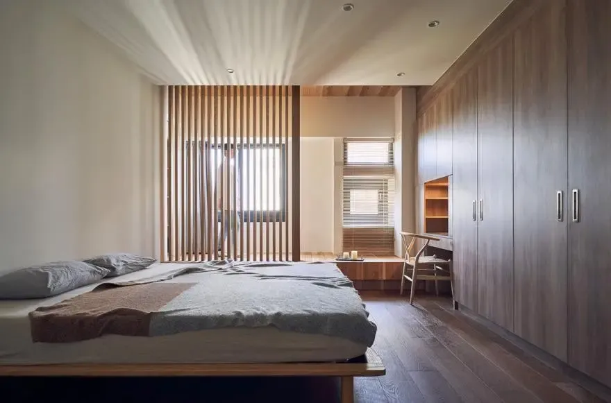 韩国业主装修讲究2间卧室共用6米长榻榻米顺势造个室内端景