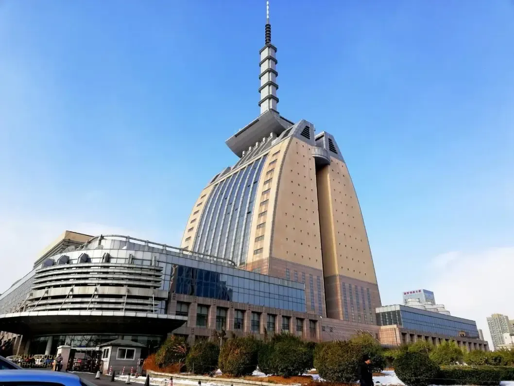 城市在变唯心不变从五一广场看见大连城心价值