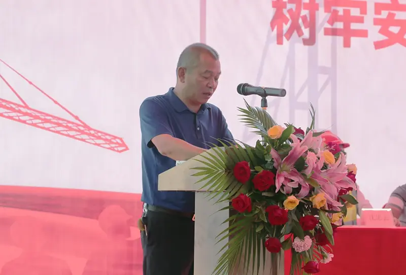 荔浦市委常委,常务副市长覃传良荔浦市委常委,常务副市长覃传良,市长