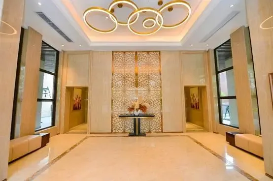 (入户大厅实拍)