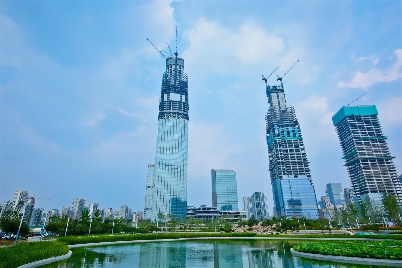 于天际·予世界 ——cbd428米环球办公样板盛大启幕!