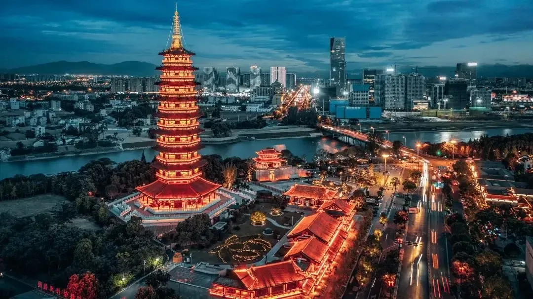 不同年龄段的人适合买金华哪些板块的房子