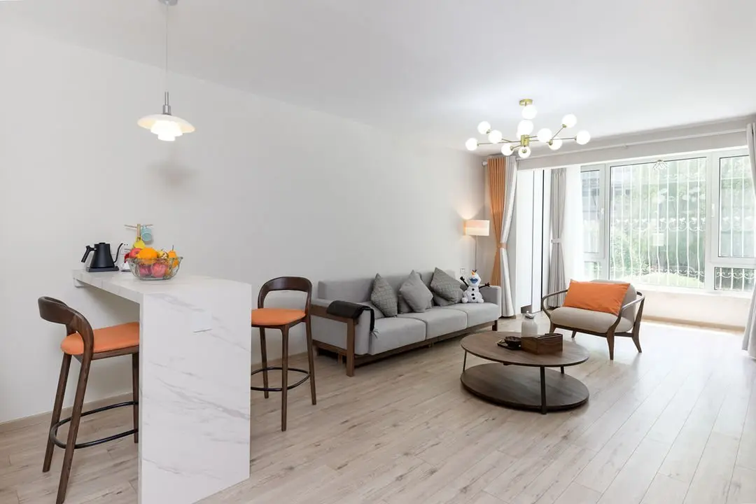 第一次装修不想后悔113㎡坚持简装大白墙少吊顶耐看还省钱