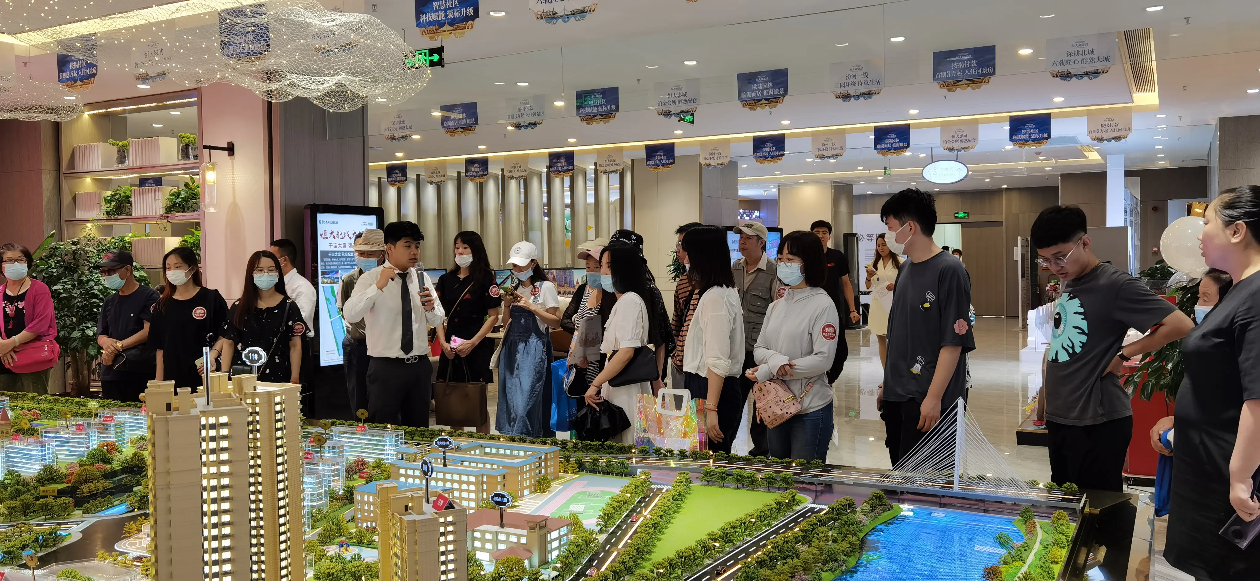 又一次看房团完美收官不少太原人感叹这趟值了