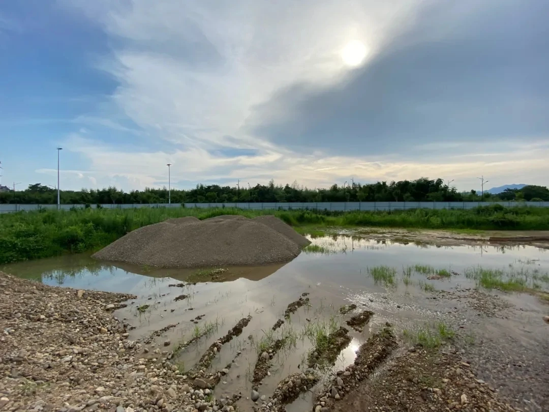 衢江区2宗宅地再推出，航民路地块限价16500元/㎡；莲花镇地块起始楼面价1876元/㎡；