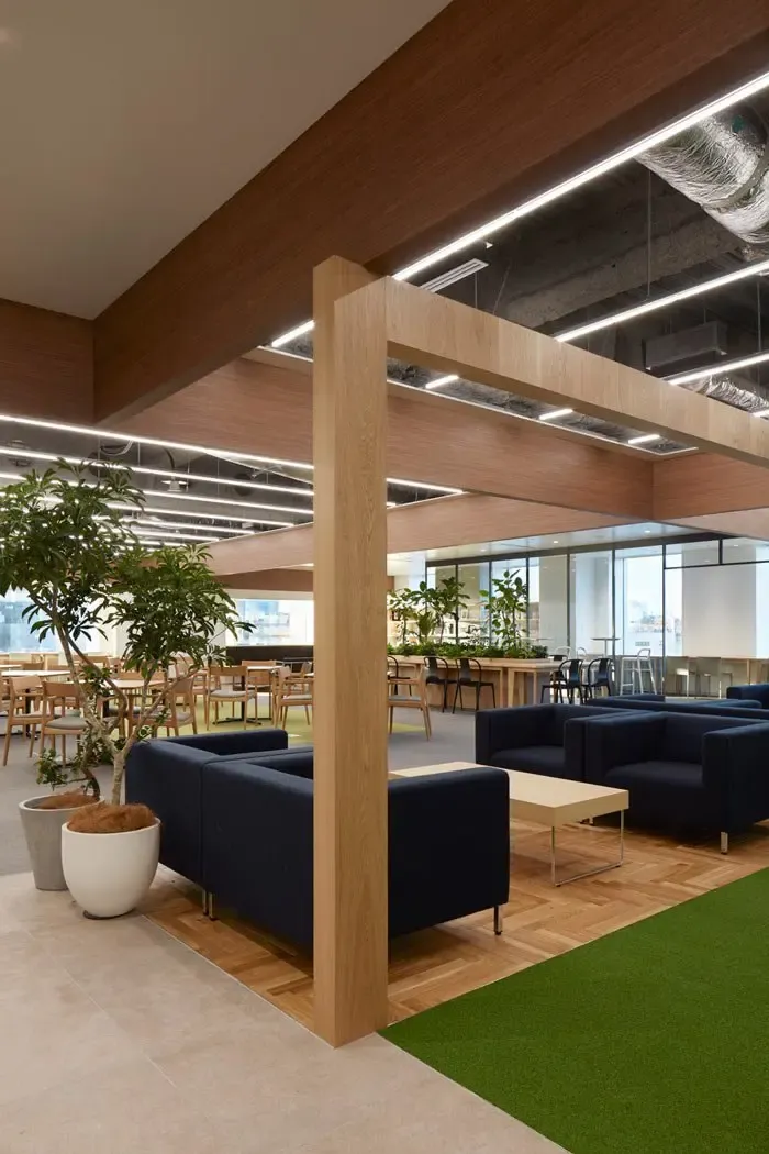 西安贸易公司办公室设计图