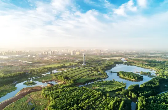 长治国家城市湿地公园由漳泽湖及上游浊漳南源 绛河,石子河入湖部分