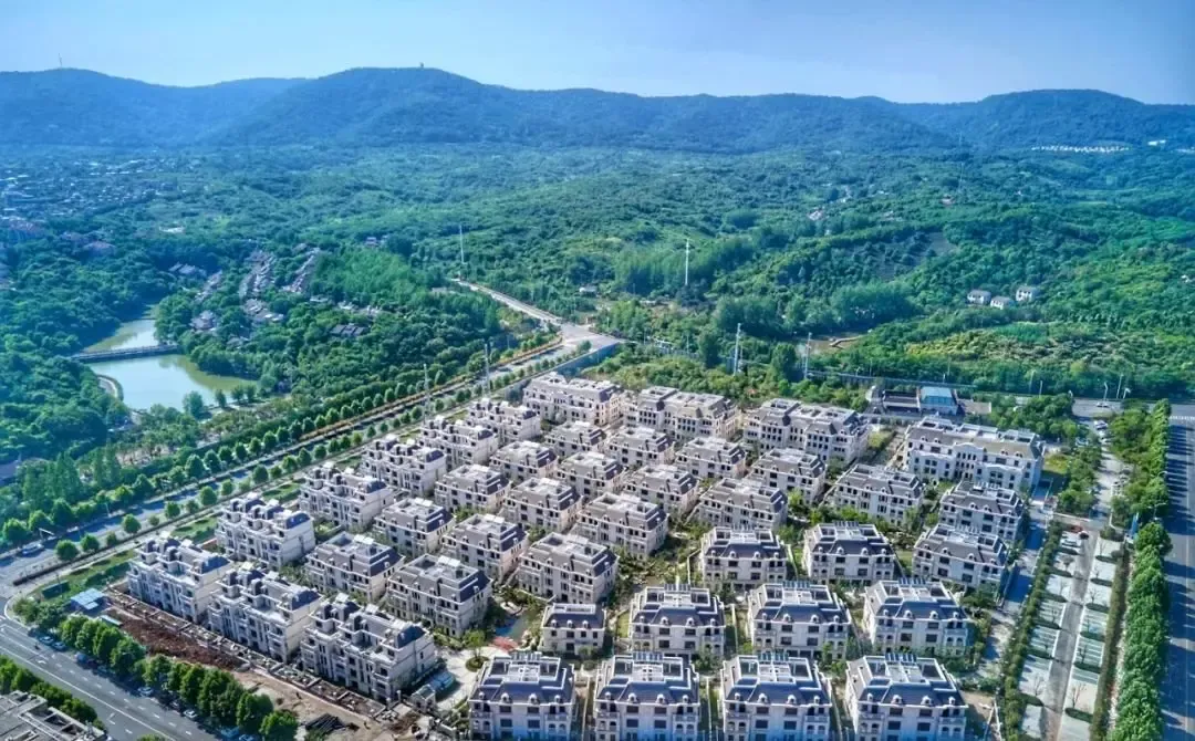 老山南麓仅此稀缺真别墅,自然与繁华兼得!-南京新房网-房天下