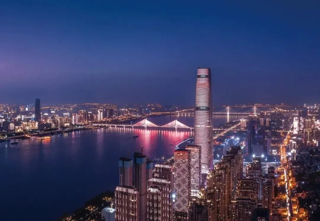 武汉绿地中心:世界瞩目的城市商务新封面