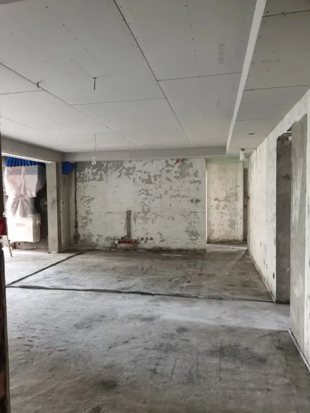 成都「人居东湖长岛」装修施工现场图丨坚定决定预算是否超标_房产