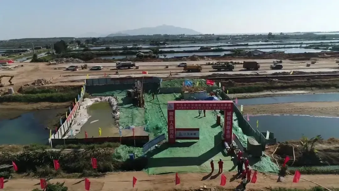 南澳联络线京灶大桥合群商业体汕头四大区县重点项目开工
