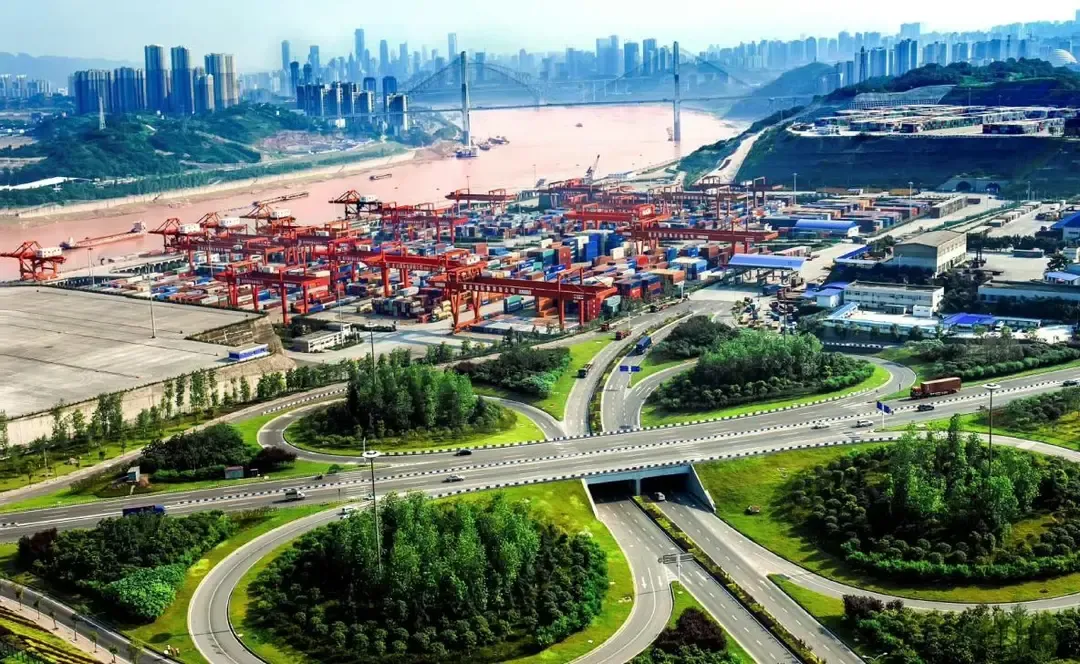 又偏又远的蔡家凭什么后来居上