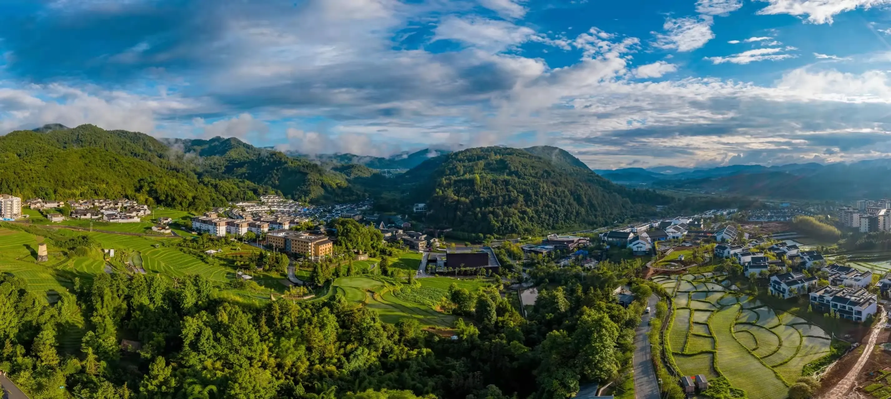 腾冲适合长期居住吗?玛御谷温泉小镇,山谷田园里的美好生活_房产资讯_